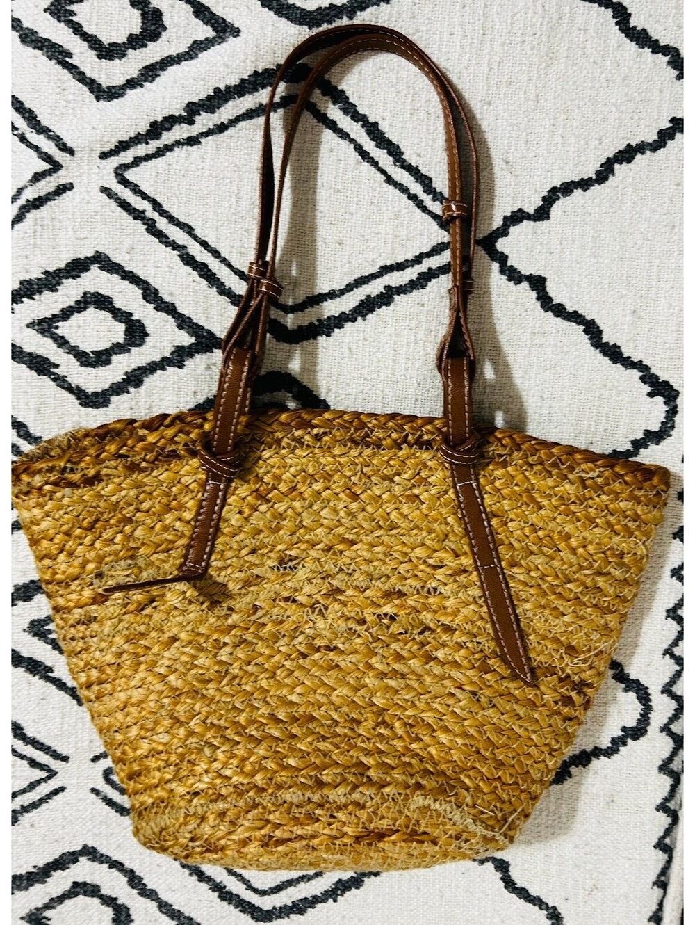 Zara Woven Straw Basket Tote Bag Brown Leather Strap Summer Raffia Shoulder NWOT - Picture 3 of 7